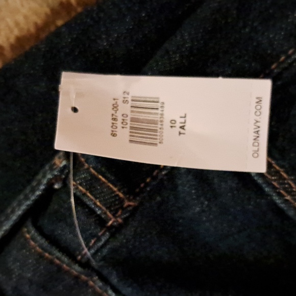 NWT Old Navy Flare jeans - Picture 2 of 3